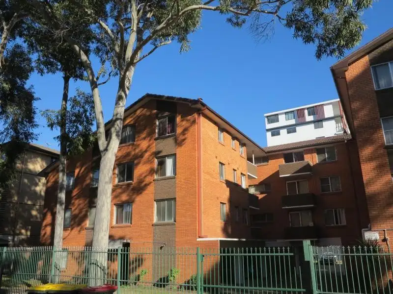Main view of Homely unit listing, 4/51 Castlereagh St, Liverpool NSW 2170