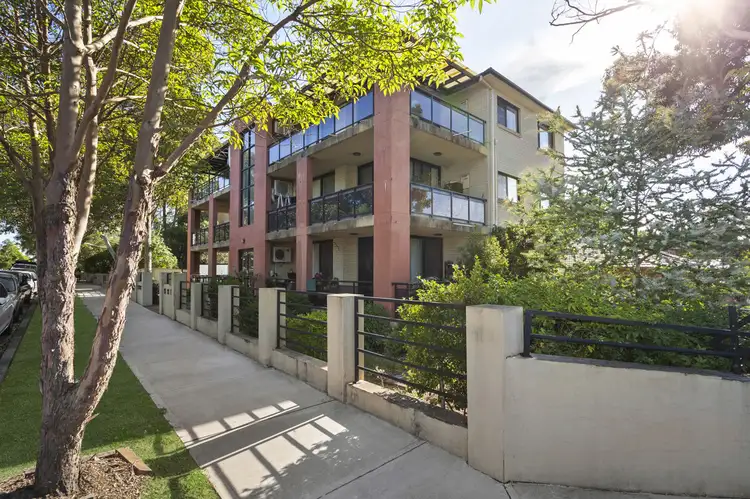 6/48 Memorial Avenue, Merrylands NSW 2160