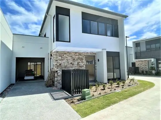 Second view of Homely townhouse listing, 54/191-197 Marina Quays Boulevard, Hope Island QLD 4212