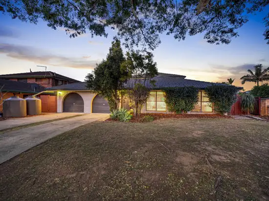 14 Grosmont Street, Carindale QLD 4152