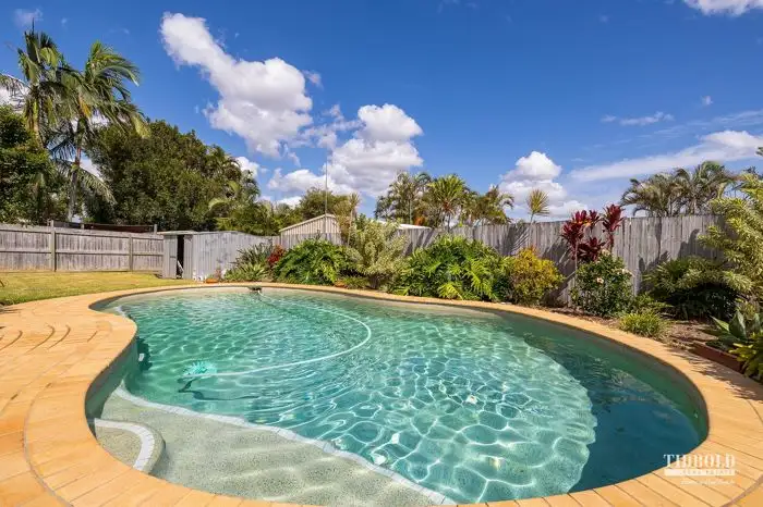 9 Oak Street, Victoria Point QLD 4165