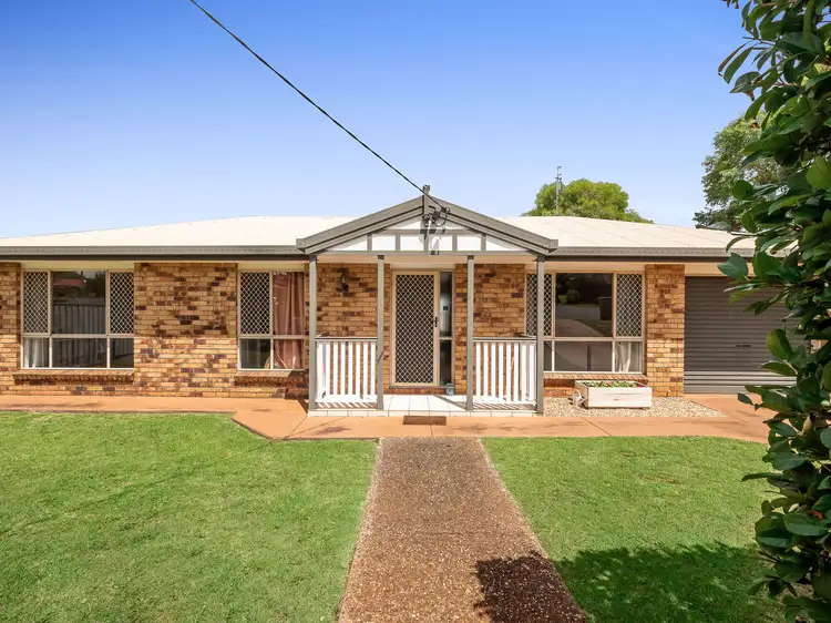 5 Walnut Court, Newtown QLD 4350
