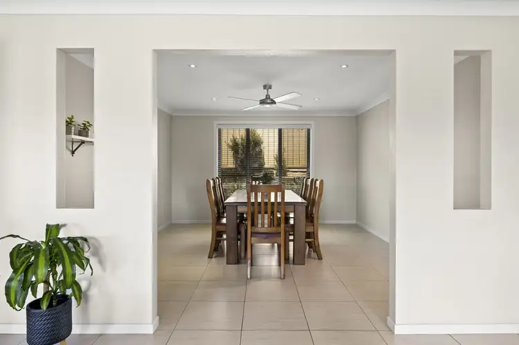 12 Preston Drive