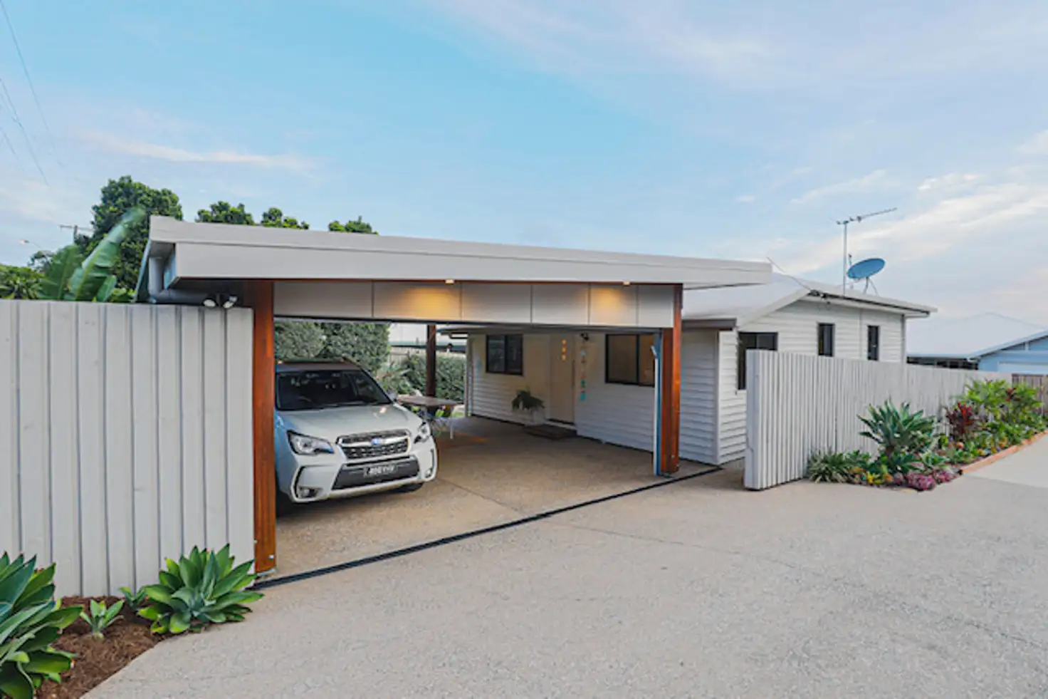 Main view of Homely house listing, 16 Hill End Road, Glenella QLD 4740