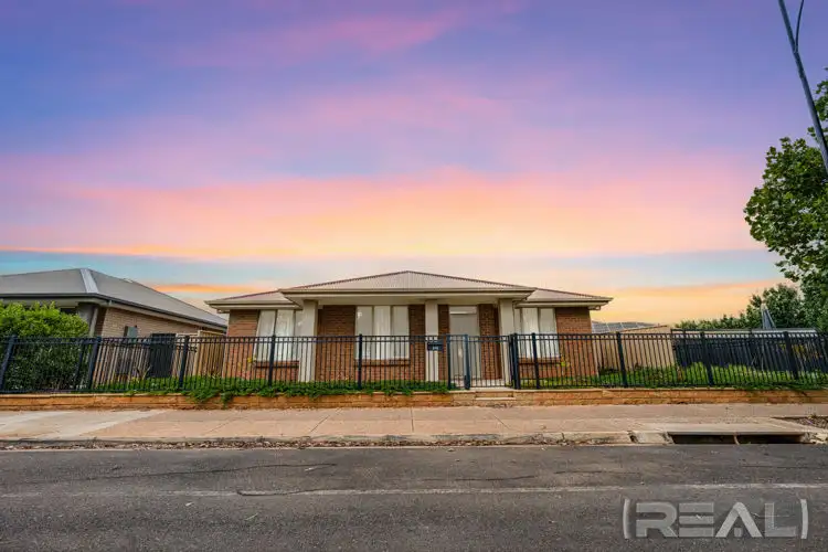 210 Newton Boulevard, Munno Para SA 5115