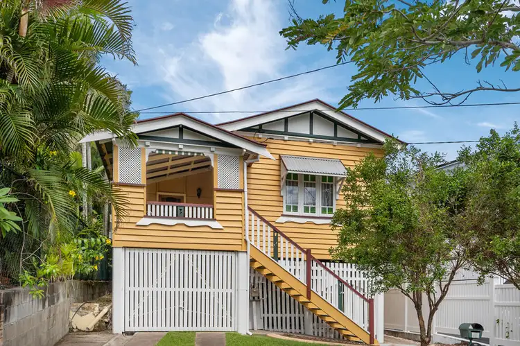20 Brown Street, Camp Hill QLD 4152