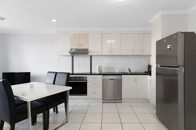 2/9 Stevenson Street, South Mackay QLD 4740