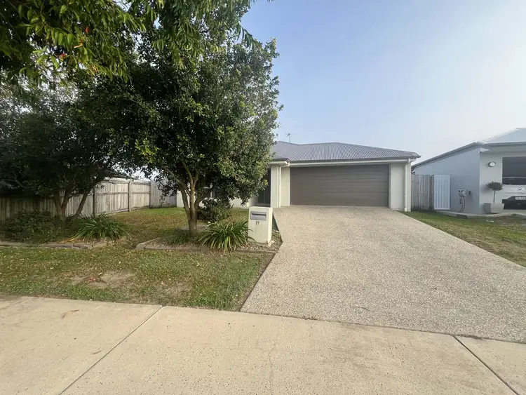 19 Wisteria Avenue, Ooralea Waters, Ooralea QLD 4740