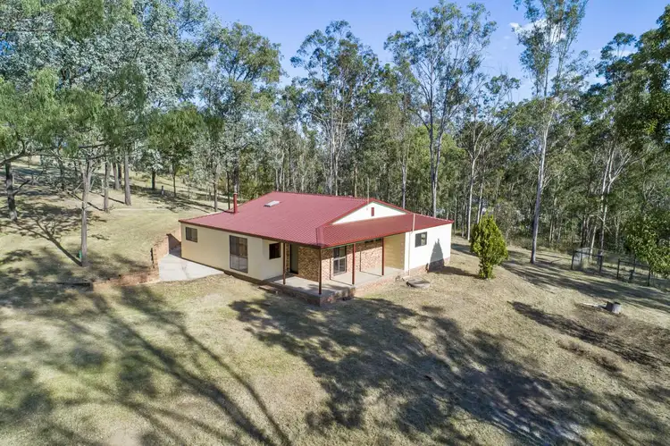 196 Koreelah Street, Upper Lockyer QLD 4352