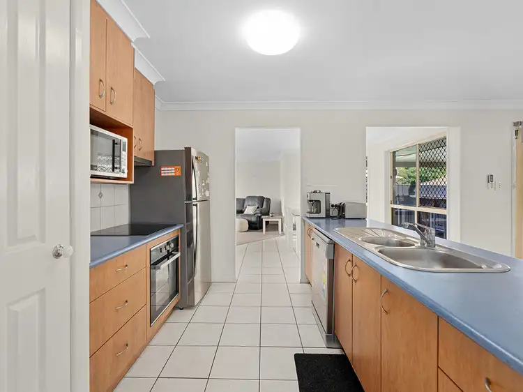 Third view of Homely house listing, 9 Nimrod Court, Flinders View QLD 4305