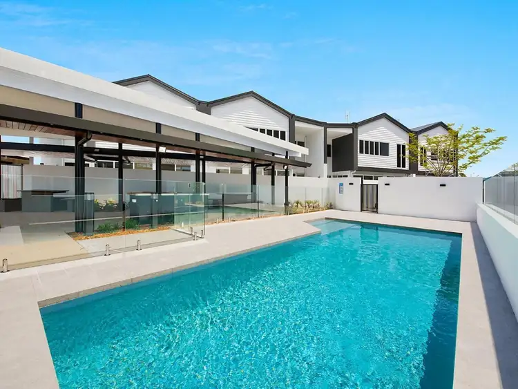 8/14 Coral Sea Drive, Pelican Waters QLD 4551