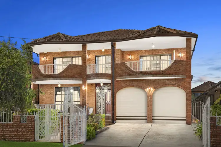 7 Kimberley Street, Merrylands NSW 2160
