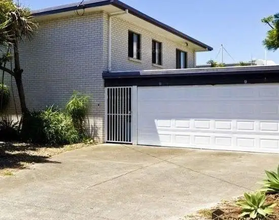 2/32 Cronulla Avenue, Mermaid Beach QLD 4218