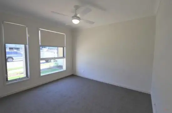 Second view of Homely house listing, 5 Napier Circuit, Silkstone QLD 4304