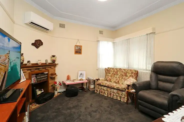 Second view of Homely house listing, 10 Silsoe Street, Mayfield NSW 2304