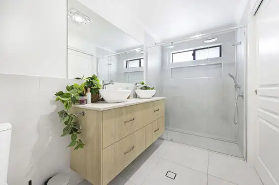 Sixth view of Homely house listing, 4 Tuscany Boulevard, Tamworth NSW 2340