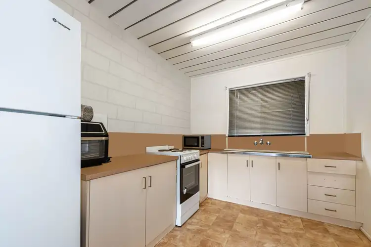 Sixth view of Homely unit listing, 4/19 Thornber Street, North Mackay QLD 4740