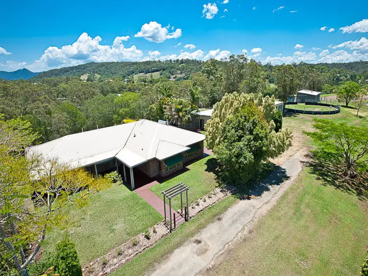 77 Albert Road, Draper QLD 4520