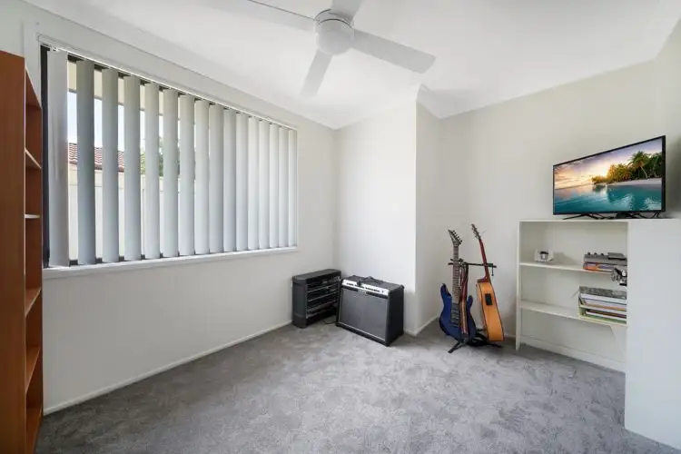 Fifth view of Homely house listing, 7 Shannon Place, Kearns NSW 2558