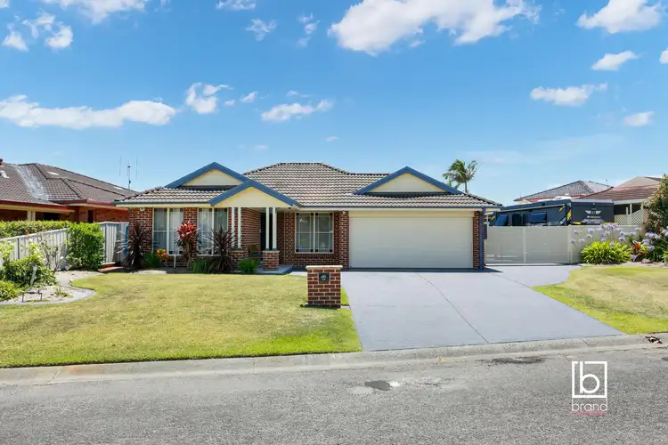 19 Oxford Drive, Lake Haven NSW 2263