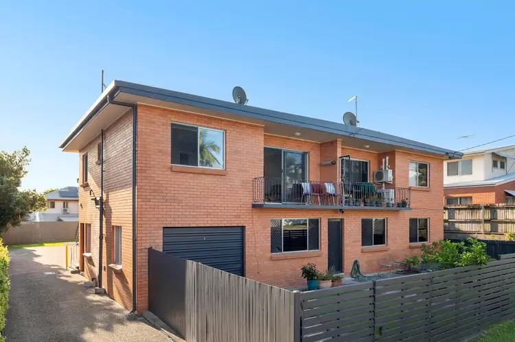 2/67 Thomas Street, Greenslopes QLD 4120