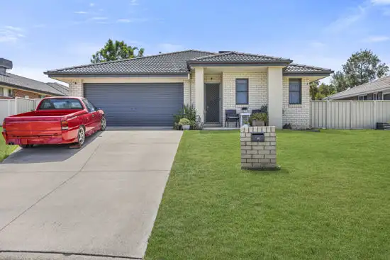14 Water Gum Close, Tamworth NSW 2340