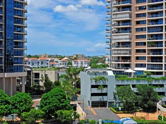 Sixth view of Homely unit listing, 24/45 Deakin Street, Kangaroo Point QLD 4169