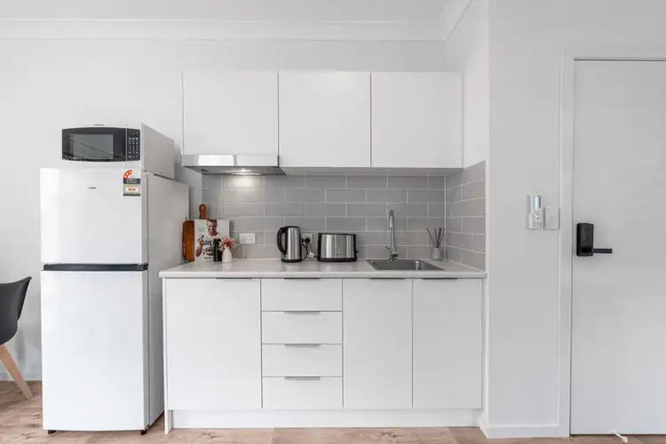 Third view of Homely studio listing, 5/984 Manly Road, Tingalpa QLD 4173