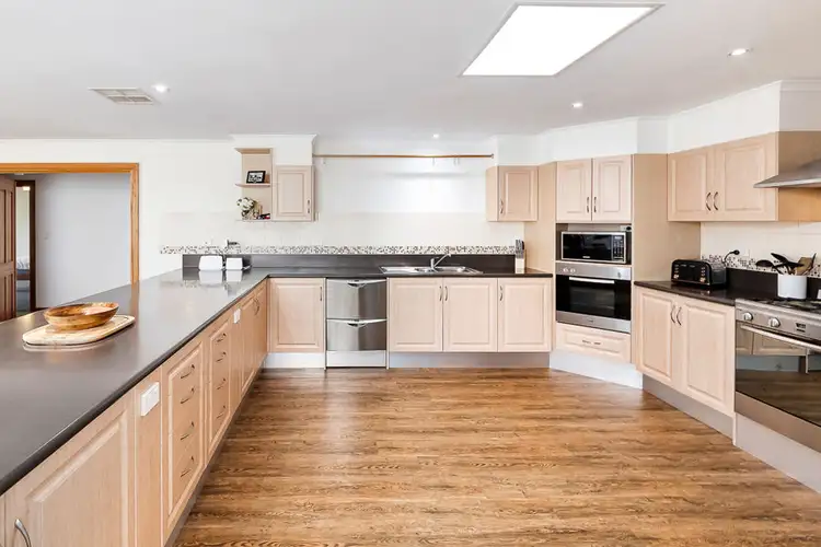 Fourth view of Homely house listing, 9 Carex Court, Murray Bridge SA 5253