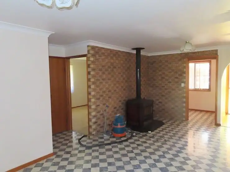 Fourth view of Homely house listing, 1 Pierpoint Street, Stanthorpe QLD 4380