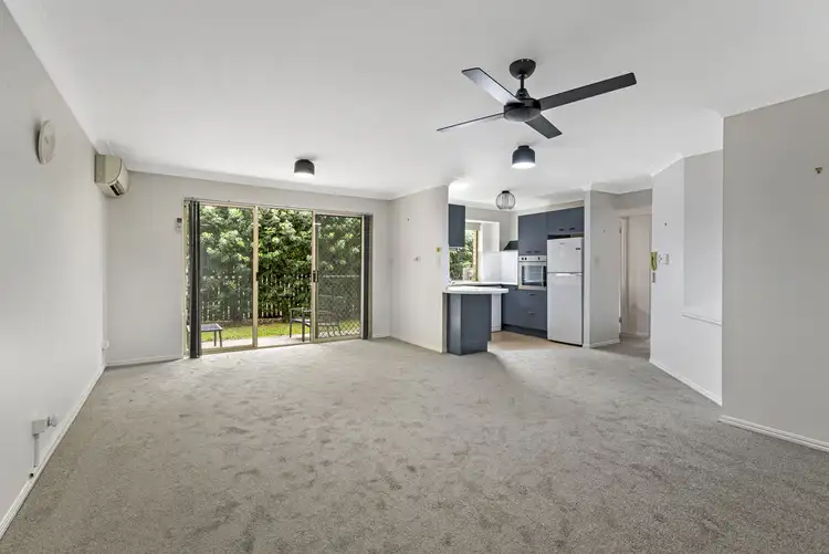 Second view of Homely unit listing, 3/2043 Wynnum Road, Wynnum West QLD 4178