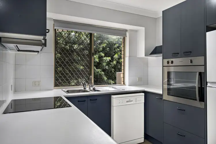 Sixth view of Homely unit listing, 3/2043 Wynnum Road, Wynnum West QLD 4178