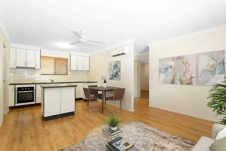 3/4 Old Shoal Point Road, Bucasia QLD 4750