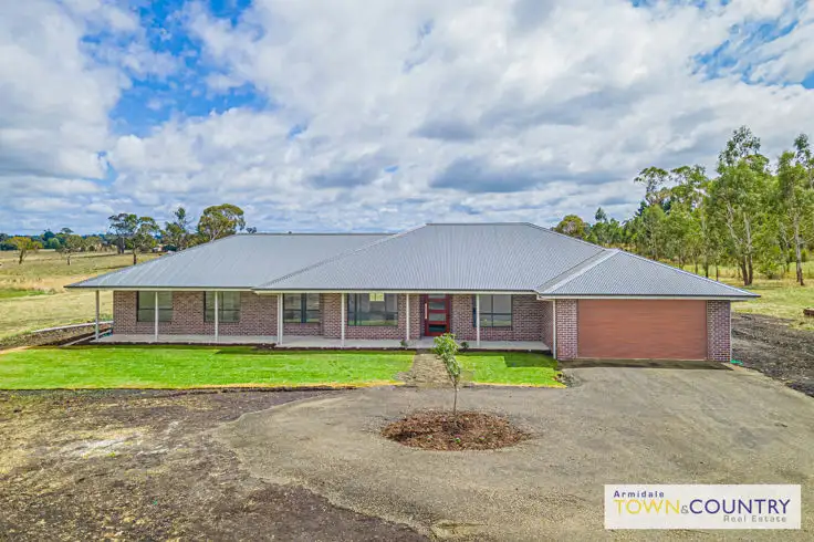33 Lingerwood Place, Armidale NSW 2350