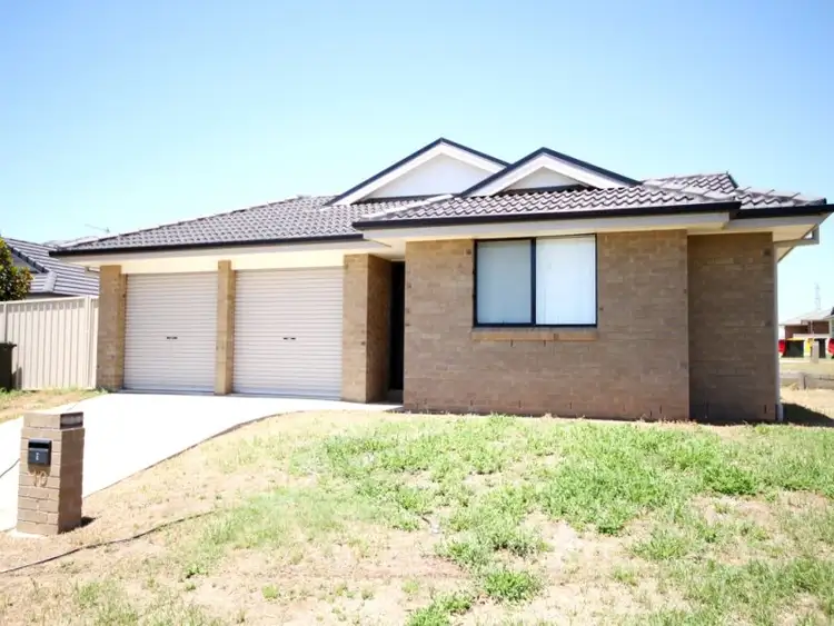 Main view of Homely house listing, 1/10 Falcon Drive, Tamworth NSW 2340
