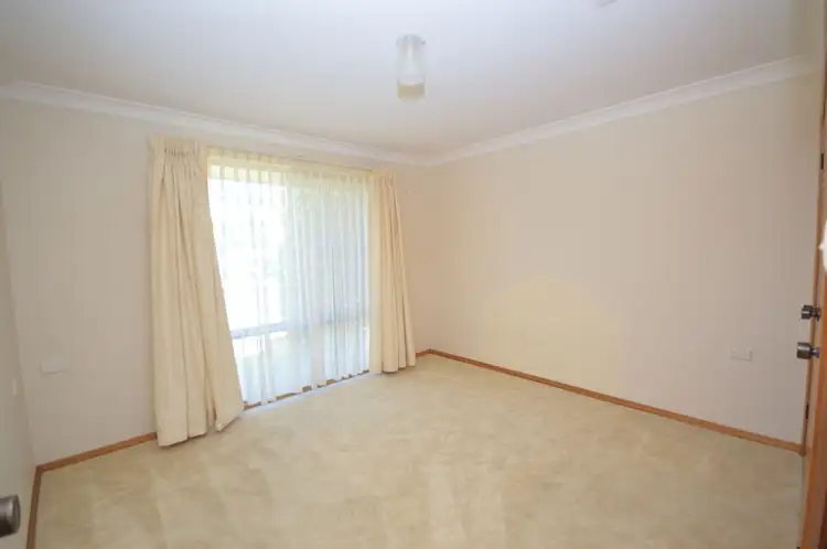 Sixth view of Homely house listing, 4 Meadowbank Drive, Dubbo NSW 2830