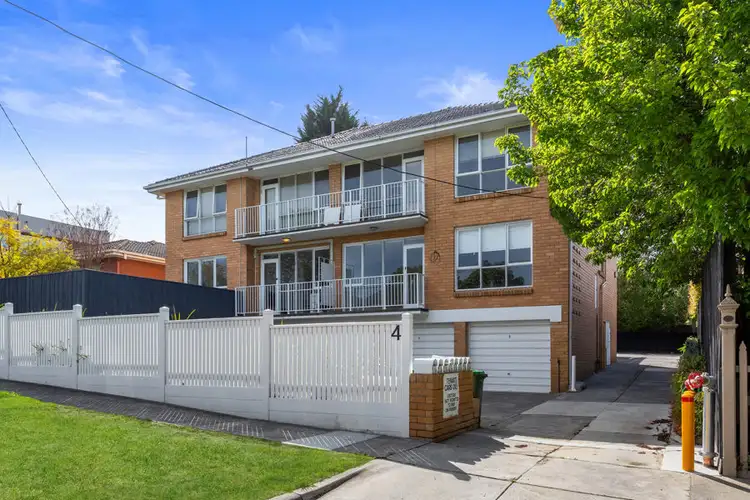 1/4 Langford Street, Surrey Hills VIC 3127