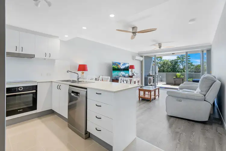 Second view of Homely unit listing, 1/6 George Street, Deception Bay QLD 4508
