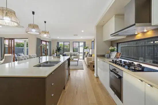 Sixth view of Homely house listing, 8 Wallaby Parade, Rochedale QLD 4123