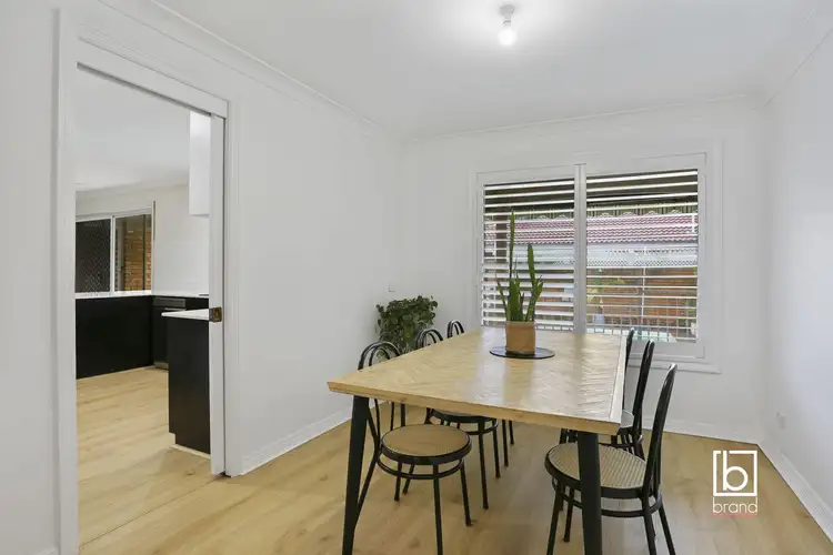 Sixth view of Homely house listing, 10 Grevillea Crescent, Berkeley Vale NSW 2261