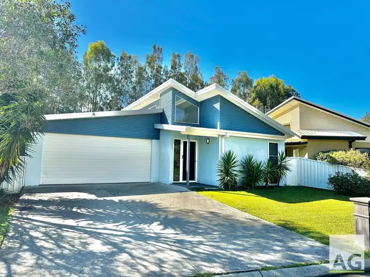 1 Bloodwood Pl, Black Head NSW 2430