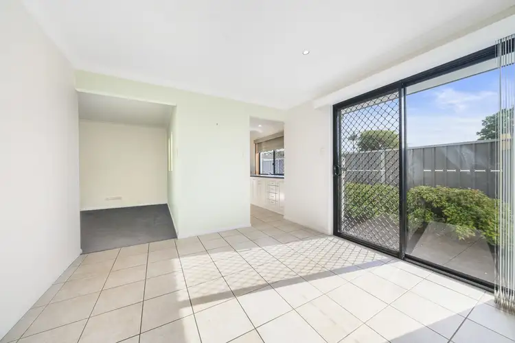 Fourth view of Homely unit listing, 2/17 Rose Street, Wilsonton QLD 4350