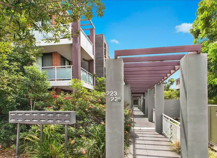 1/223 William St, Merrylands NSW 2160