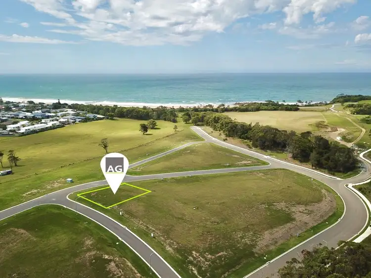 8 Platinum Street, Diamond Beach NSW 2430