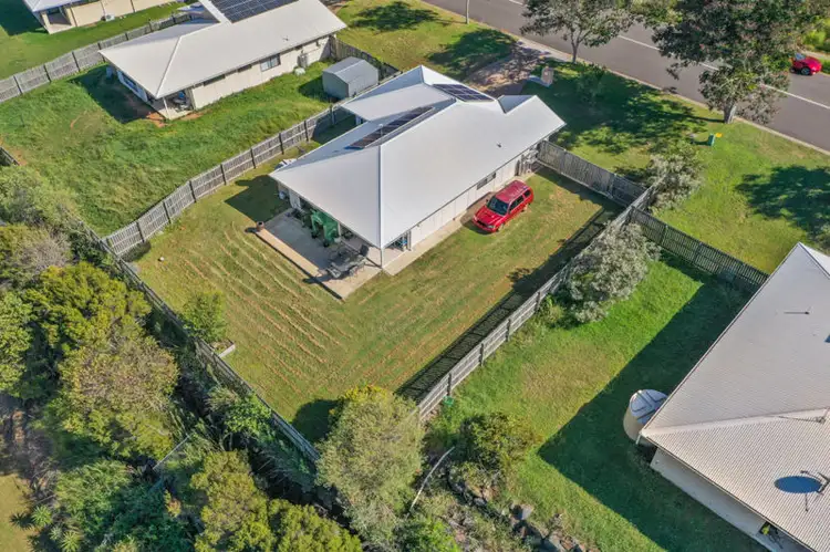 Second view of Homely house listing, 60 Victoria Avenue, Glen Eden QLD 4680