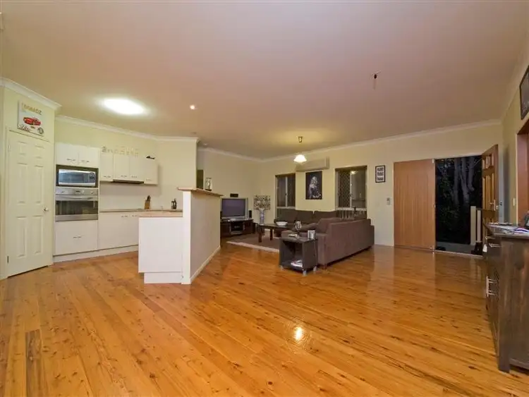 Fourth view of Homely house listing, 1 SUNDOWN  CT, Cashmere QLD 4500