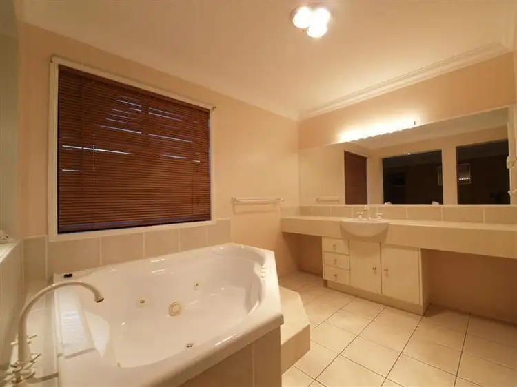 Seventh view of Homely house listing, 4 Marara Court, Albany Creek QLD 4035