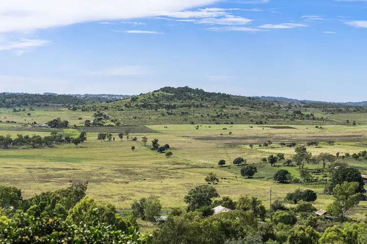 Third view of Homely house listing, 11 Lynda Court, Glencoe QLD 4352