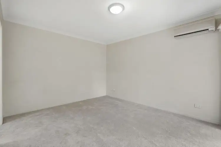 Sixth view of Homely house listing, 14 Tipuana Close, Carindale QLD 4152
