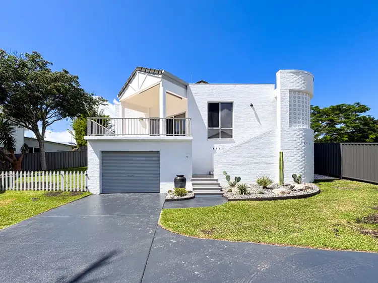 1/13 Tropic Lodge Place